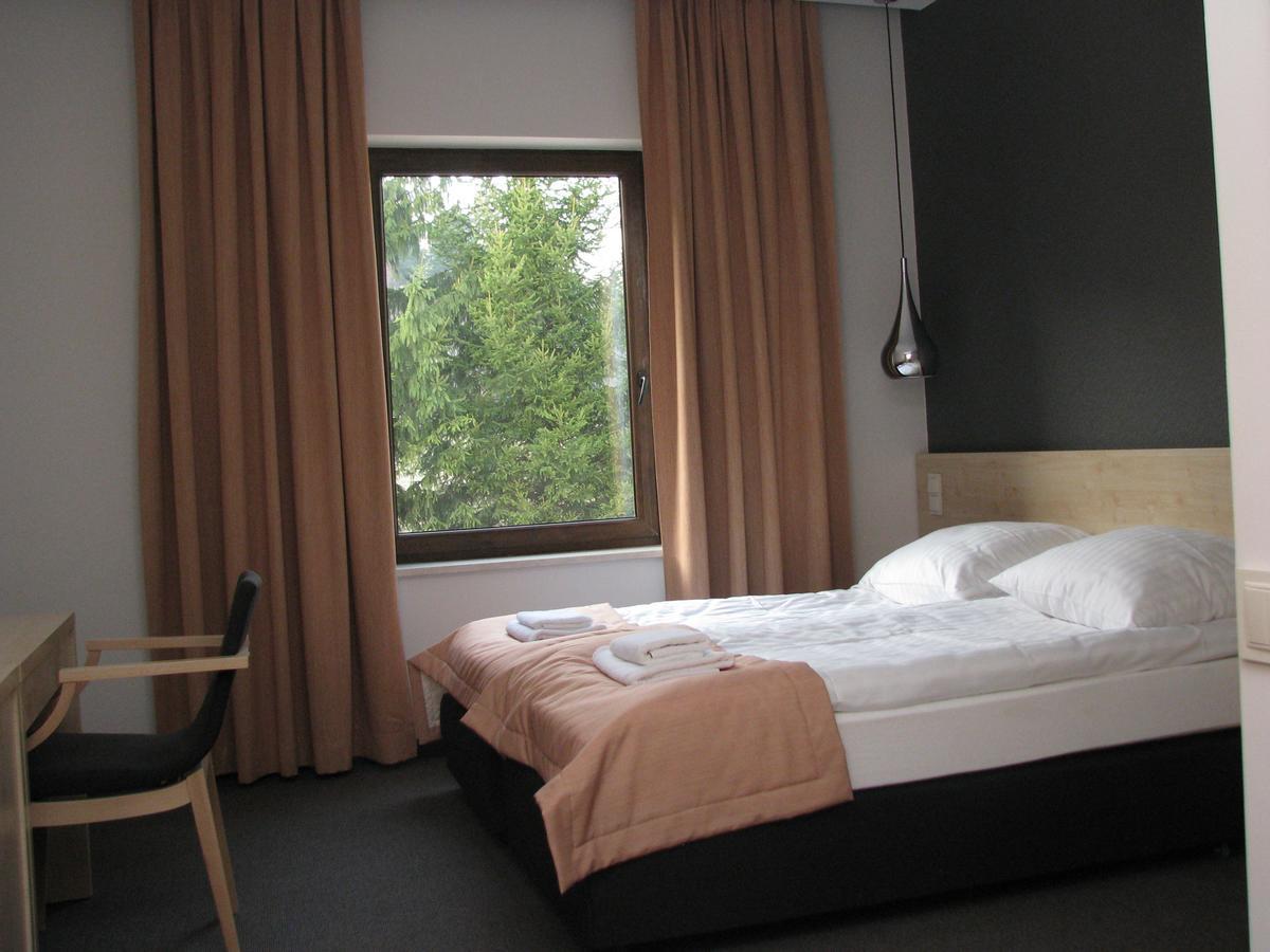 Rezydencja Nad Jeziorem Pestkownica Zimmer foto